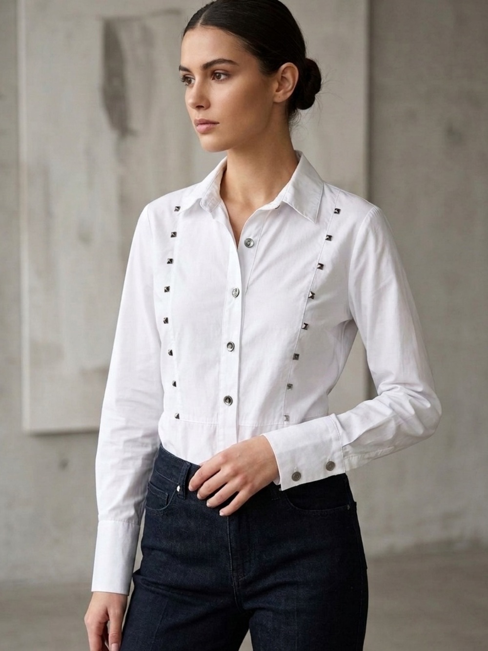 FEMME FATALE Studded Button Down White V Neck Long Sleeve Blouse Size Small
